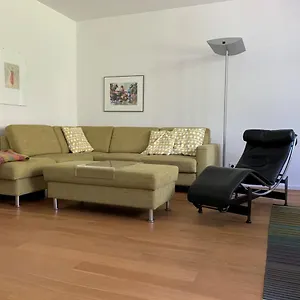 Apartment F80-die Feine Ferienwohnung, Regensburg